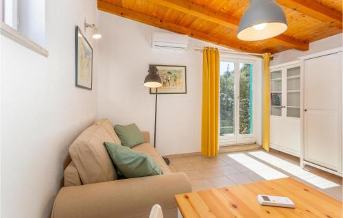 Punta Kriza House | 2 Bedroom Lovely Home In Punta Kriza