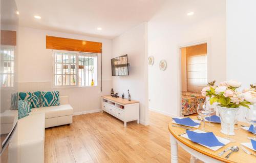 El Palo House | 2 Bedroom Lovely Home In Málaga