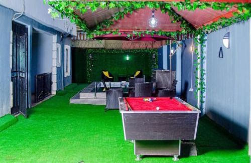 Alimosho Apartment | 2 Bedroom Luxury Apartment with Pool -24Hrs Power -PS4