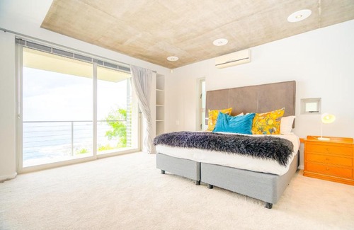 Bantry Bay Villa | 2 Bedroom Luxury Villa
