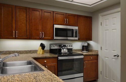 Central Beach Resort | 2 Bedroom - Marriott's BeachPlace Towers - Full Resort Access
