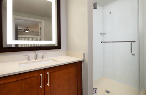 Central Beach Resort | 2 Bedroom - Marriott's BeachPlace Towers - Full Resort Access