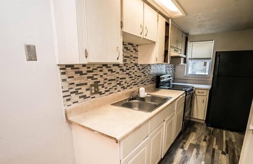Temple Crest Apartment | 2 Bedroom Multi family 426267 by Houzlet
