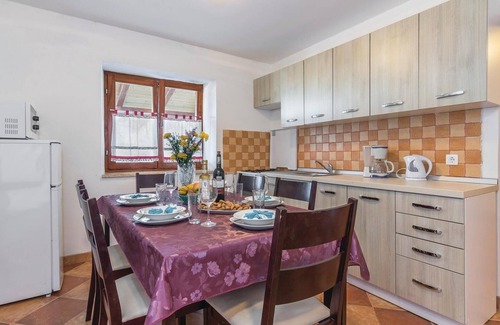 Jezenj Apartment | 2 bedroom nice apartment in Veli Jezenj
