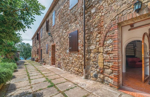 Follonica House | 2 bedroom nice home in Follonica