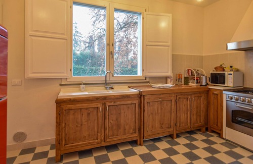 Orentano House | 2 bedroom nice home in Orentano