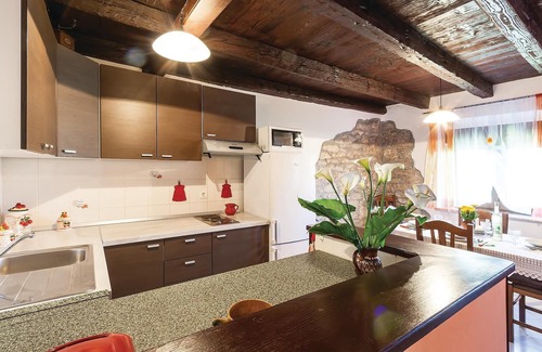 Rakalj House | 2 bedroom nice home in Rakalj