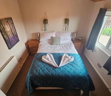 Mullacott House | 2 Bedroom Ocean View, Ilfracombe