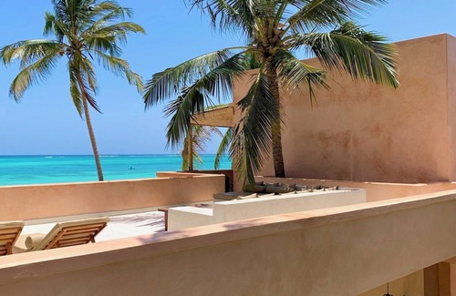 Jambiani Apartment | 2 Bedroom Penthouse - Private Garden Pool (Mikoko)