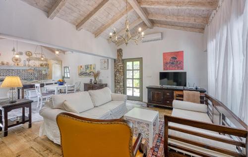 Nenadici House | 2 Bedroom Pet Friendly Home In Malinska