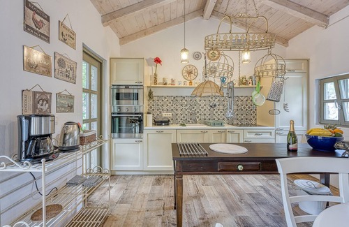 Nenadici House | 2 bedroom pet friendly home in Malinska