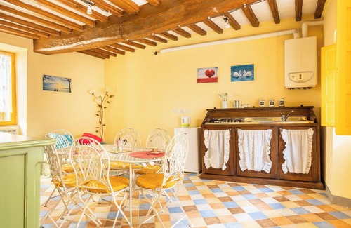 San Feliciano House | 2 bedroom private vacation home in san feliciano, magione, perugia