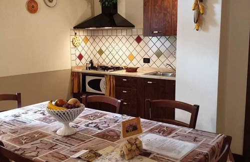 Chianni House | 2 bedroom private vacation home in tuscany