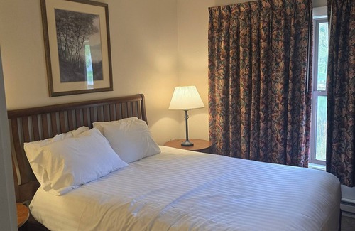East Stroudsburg Resort | 2-bedroom resort in enchanting East Stroudsburg with AC, fitness room, WiFi