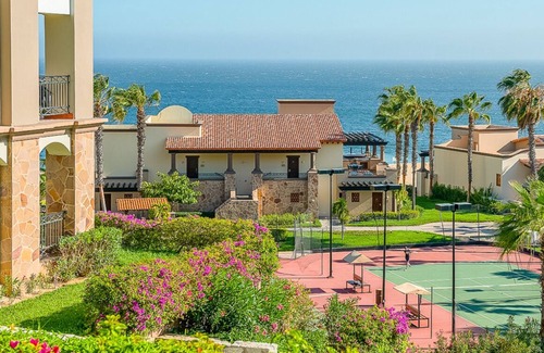 Paraiso Escondido Resort | 2-bedroom resort in phenomenal Cabo San Lucas with fitness room, AC, WiFi