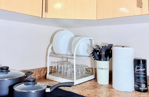 Renfrew-Collingwood House | 2 Bedroom Retreat In Vancouver