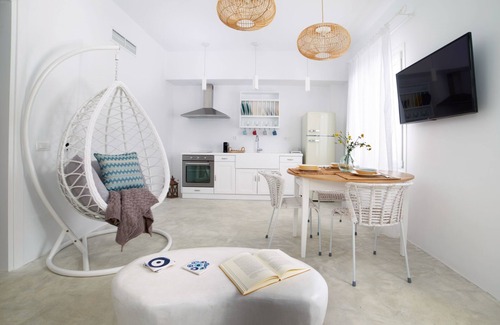 Steniai House | 2 Bedroom Sea View Houses in Andros | Votsalo Beach House