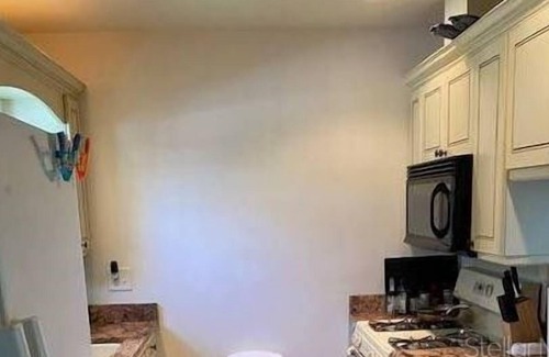 Bayou Oaks Apartment | 2 Bedroom Single family 319943 by Houzlet