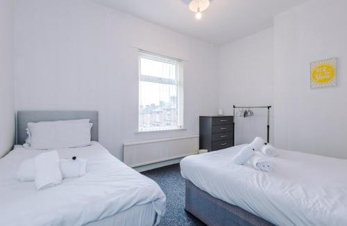 St Helens Apartment | 2 Bedroom St Helens Central location