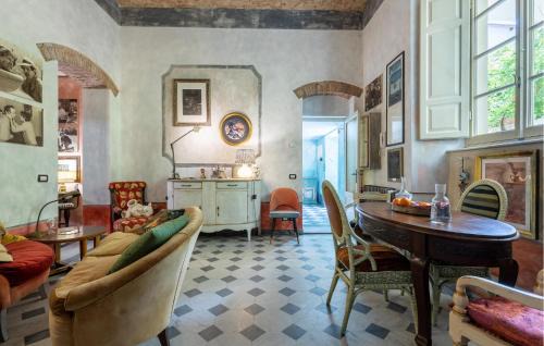 Seravezza Apartment | 2 Bedroom Stunning Apartment In Seravezza