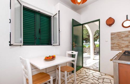 Podglavica House | 2 bedroom stunning home in Rogoznica