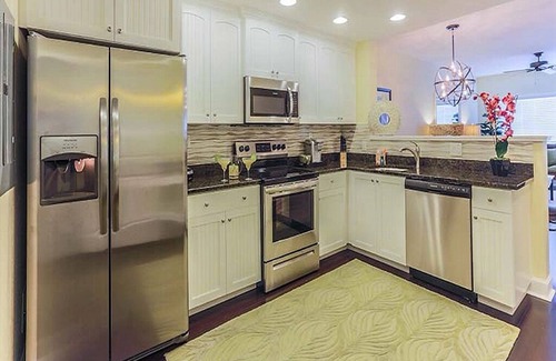 Indian Rocks Beach Apartment | 2-bedroom suite at New Hotel Collection Harbourside March 15 - 22, 2026.