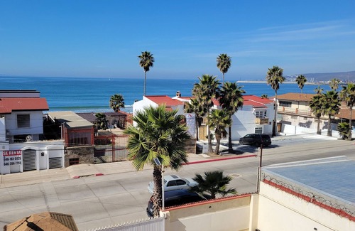 Ensenada Cottage | 2 Bedroom Suite in beautiful Ensenada with a jacuzzi in the room. Ocean view!