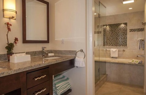 Estate Bakkero Resort | 2 BEDROOM SUITE - THE GALLEON RESORT - KEY WEST FLORIDA