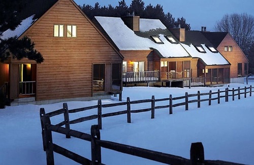 Wisconsin Dells Cabin | 2 Bedroom Timber @ Christmas Mountain Village Resort, Golf/Ski, Wisconsin Dells