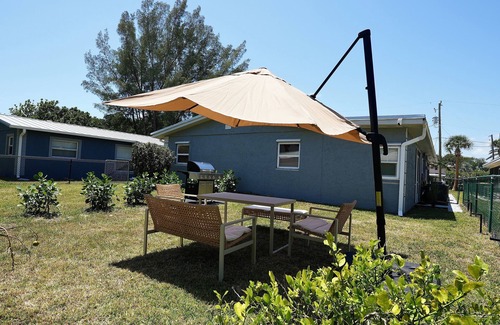 Fort Pierce Villa | 2-bedroom villa in gorgeous Fort Pierce with AC, WiFi, fitness room