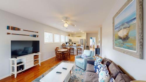 Litchfield by the Sea House | 2 Bedroom Villa in Gated Litchfield by the Sea
