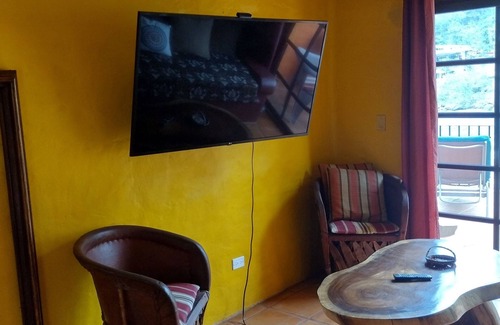 Boca de Tomatlan Villa | 2-bedroom villa near enchanting Puerto Vallarta with WiFi, AC