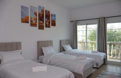 Jumeirah Village Villa | 2 Bedroom Villa With Huge Garden
