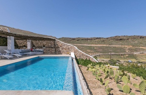 Panormos Villa | 2 Bedroom Villas with common pool