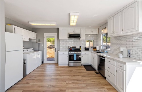 Paso Robles House | 2-bedroom vineyard house in lovely Paso Robles with WiFi, AC