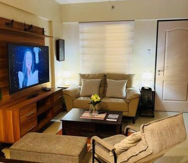 Taguig Apartment | 2-bedroom with Balcony in a Resort Setting - H Ivory