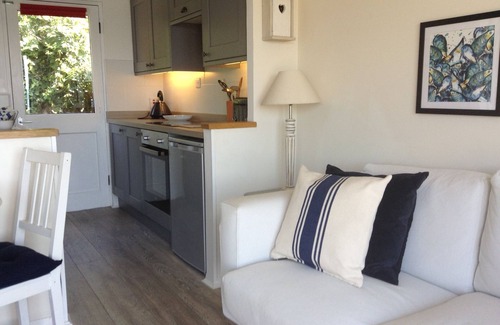 Plymouth Ski Chalet | 2 bedroomed chalet in idyllic frontline coastal location, wonderful views