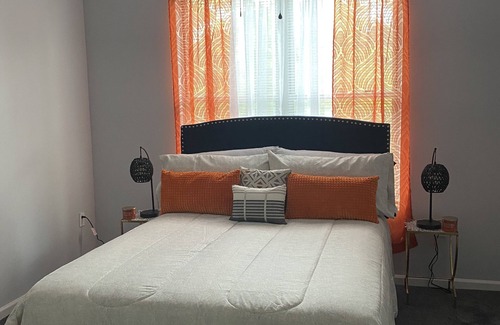 Atlanta University Center Apartment | 2 Bedrooms 2 Bath Downtown Condo