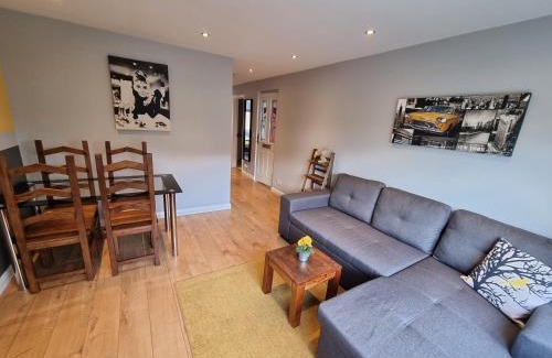 Stanwell Apartment | 2 Bedrooms - 4 beds plus SofaBed 144
