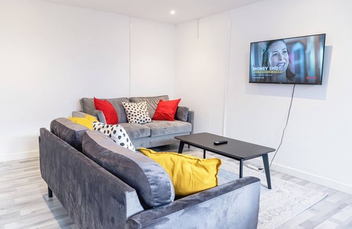 Deptford Apartment | 2 Bedrooms-4 Guests-babycot-wifi-freeparking