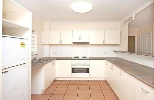 Parramatta Park Apartment | 2 Bedrooms City Garden Apartment