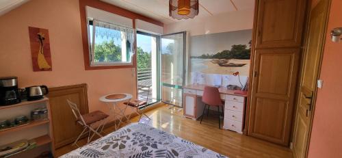 Lannion Bed & Breakfast | 2 Belles chambres avec balcon sdb et WC privatifs