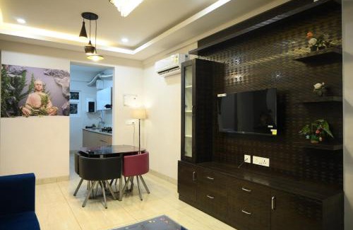 Solan Apartment | 2 BHK The Luxury Stays by Glambirds Apartment