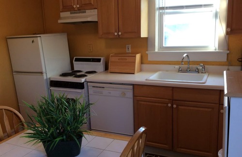 Ocean Grove Apartment | 2 BR Apartment with amazing ocean and lake views