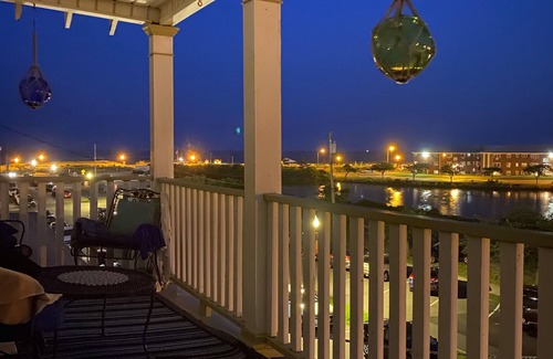 Ocean Grove Apartment | 2 BR Apartment with amazing ocean and lake views