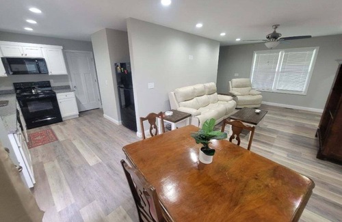 Cave City House | 2 BR Beautiful new home near Mammoth Cave.