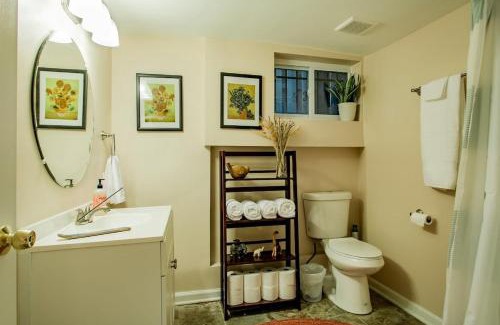 Langdon Apartment | 2-BR City Retreat Peace Privacy & Parking
