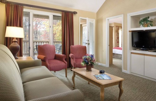 Fairfield Glade Resort | 2 BR Condo at Wyndham Fairfield Glade -3 Pools, Lakes, Golf, Hiking, and More!