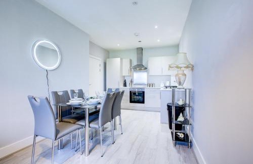 Harlington Apartment | 2 BR Flat 6 Mins From Heathrow Airport Flat 41