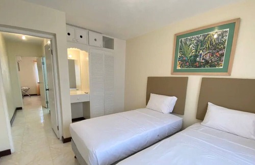 Welches Condo | 2 BR Garden Condo NR Oistins #2